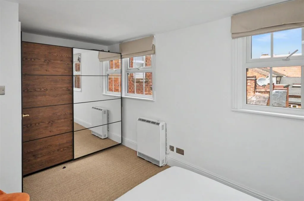 2 bedroom duplex for rent