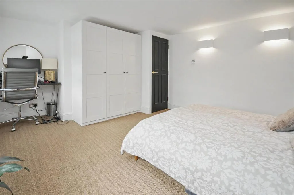 2 bedroom duplex for rent