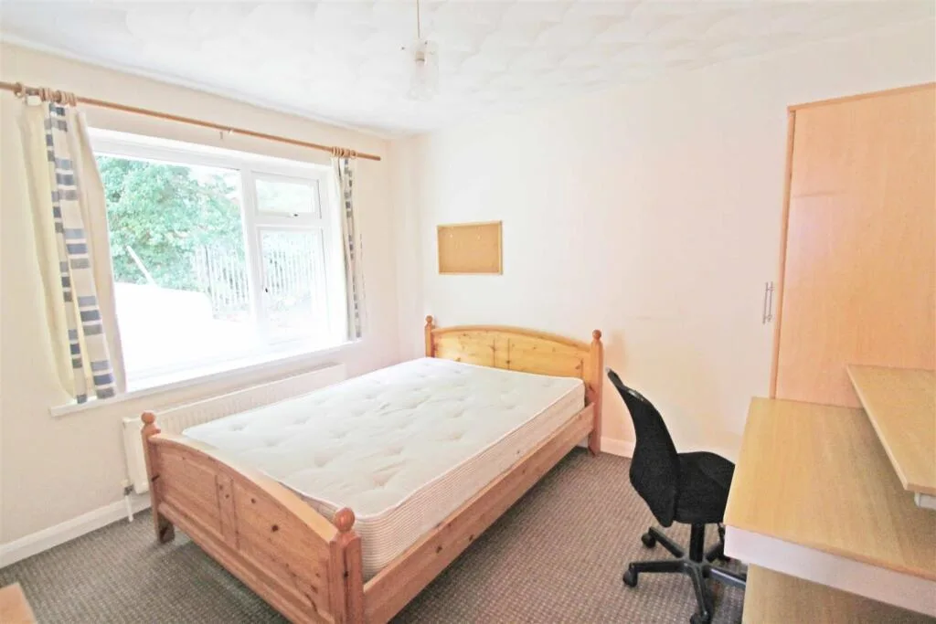 4 bedroom house for rent