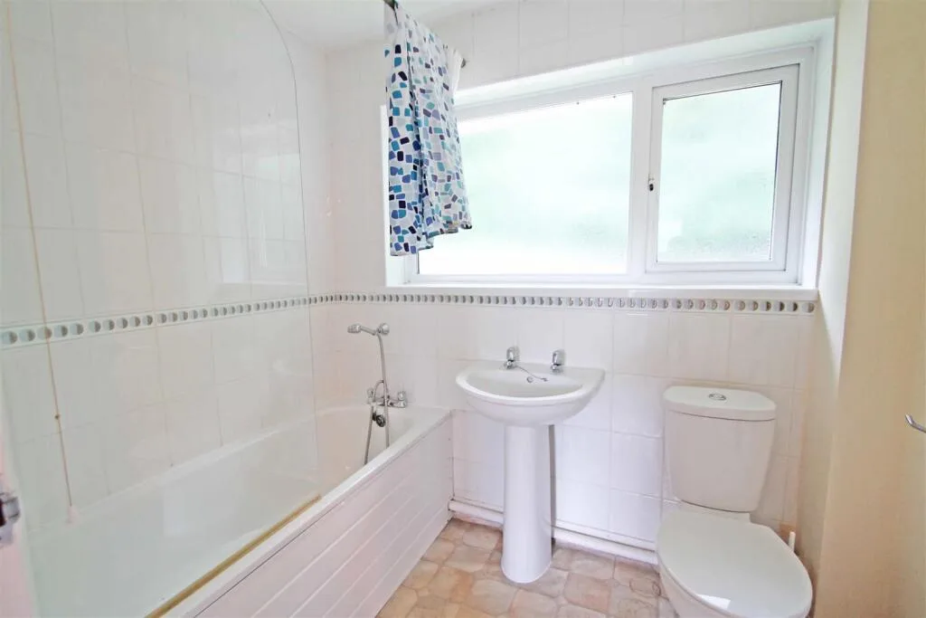 4 bedroom house for rent