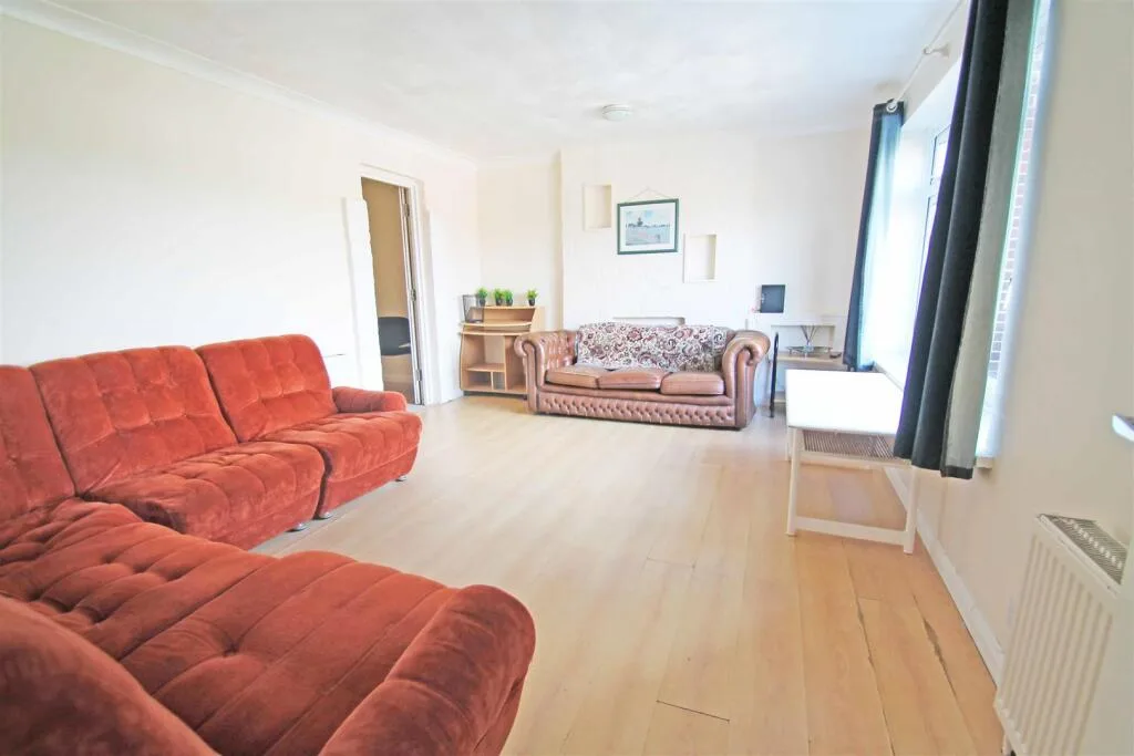 4 bedroom house for rent