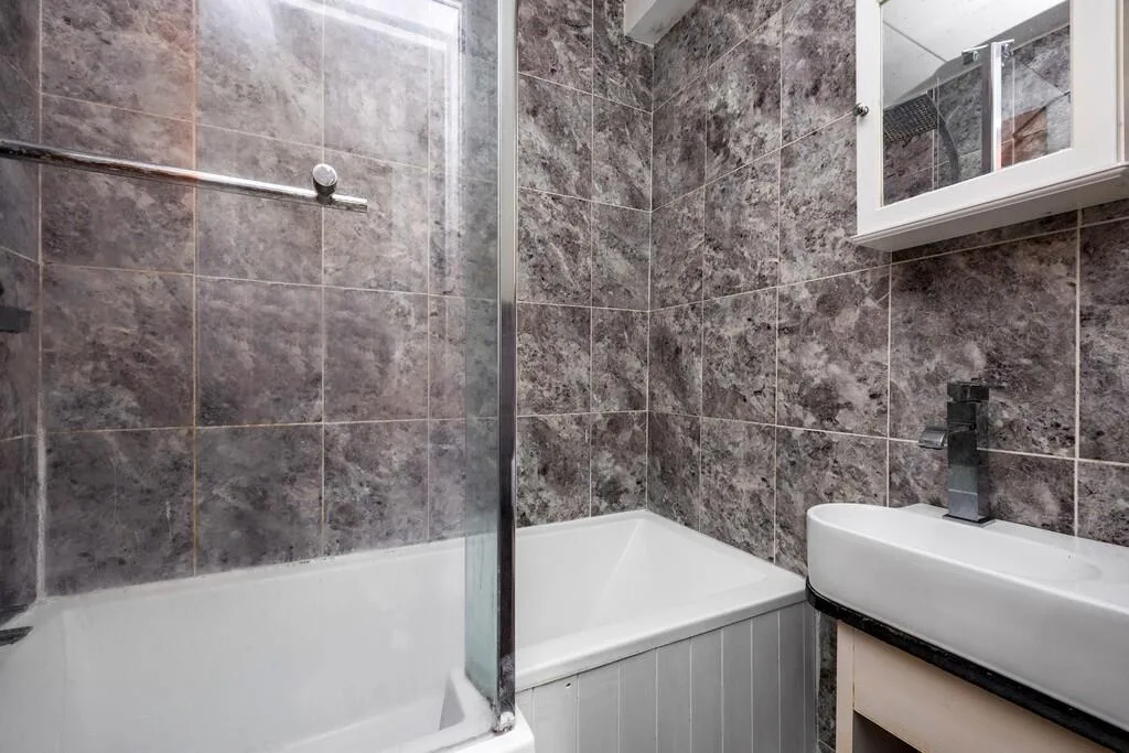 4 bedroom terraced house for rent