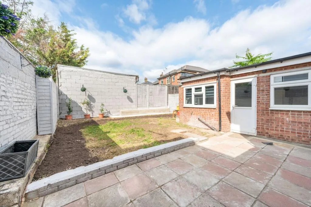 4 bedroom house for rent
