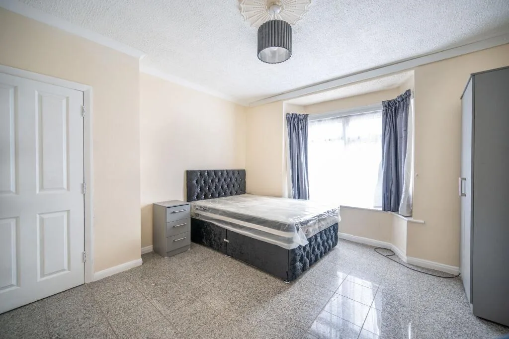 4 bedroom house for rent