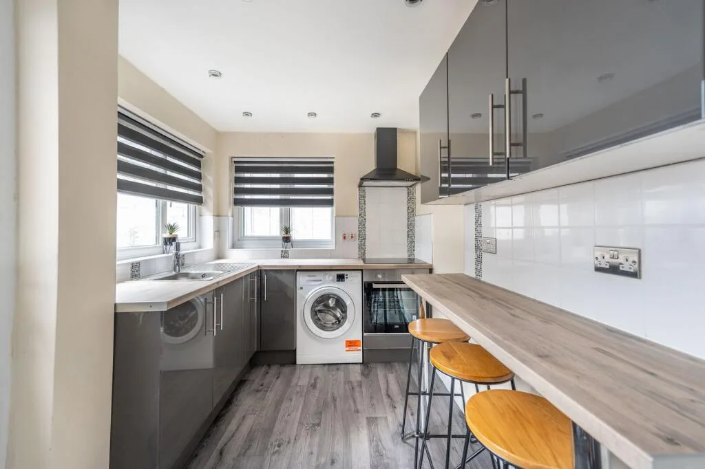 4 bedroom house for rent