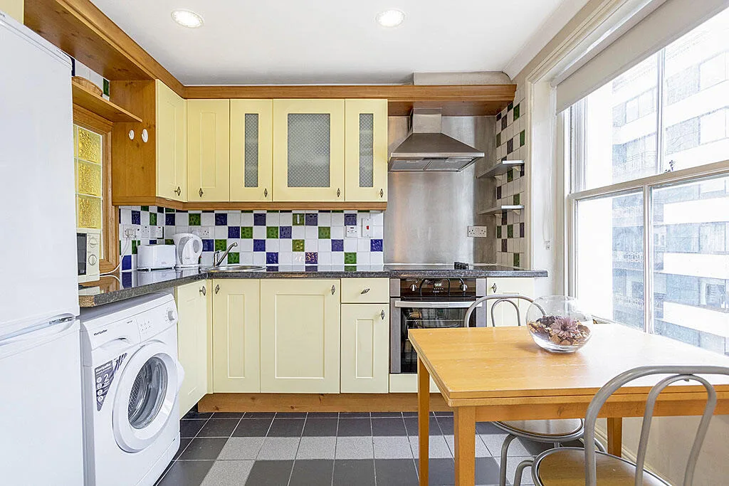Studio flat for rent