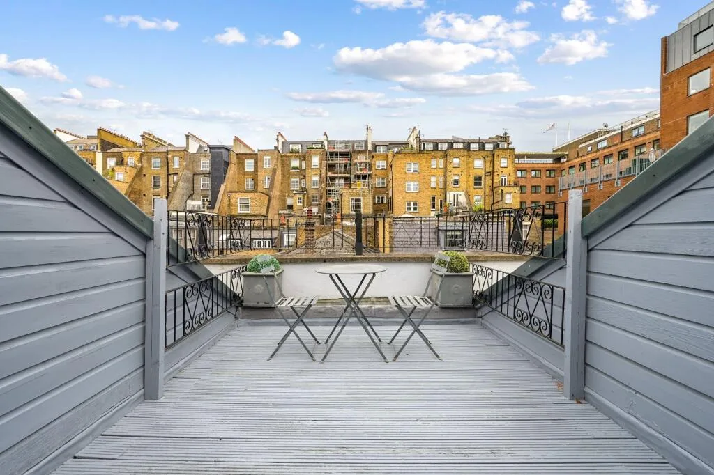 3 bedroom flat for rent