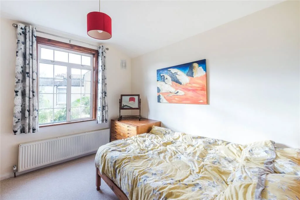 4 bedroom terraced house for rent