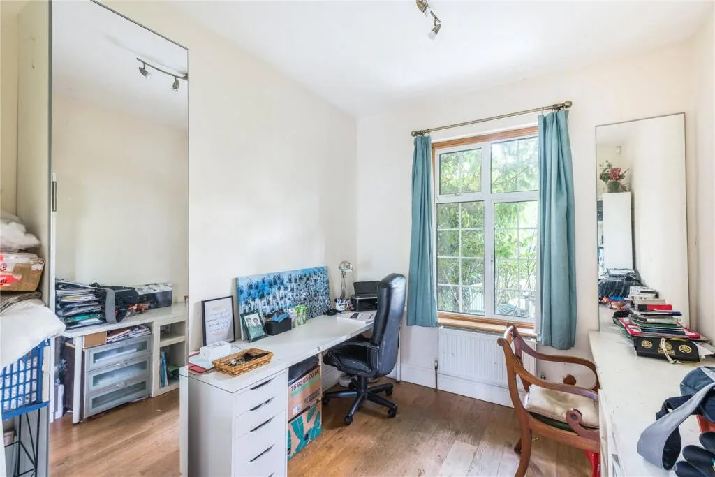 4 bedroom terraced house for rent