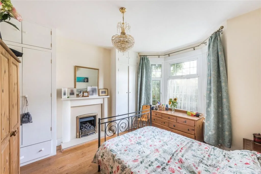 4 bedroom terraced house for rent
