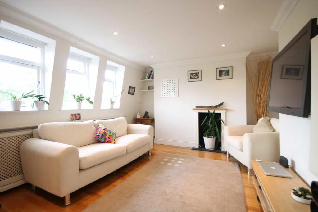 2 bedroom flat for rent
