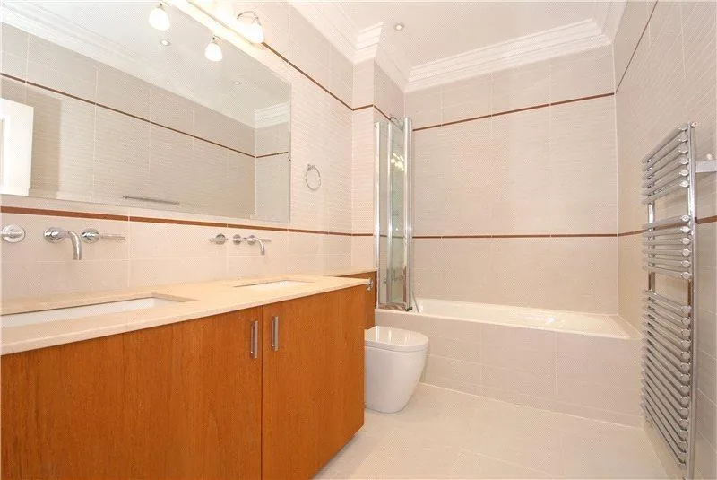 4 bedroom flat for rent