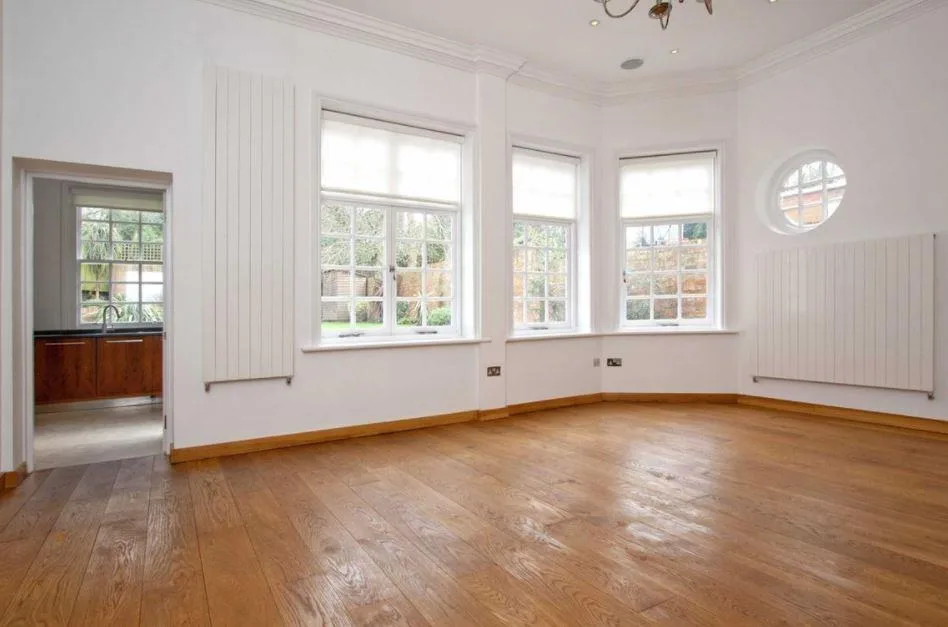 4 bedroom flat for rent