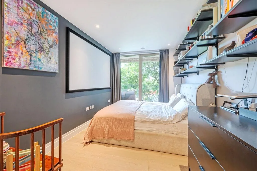 3 bedroom flat for rent