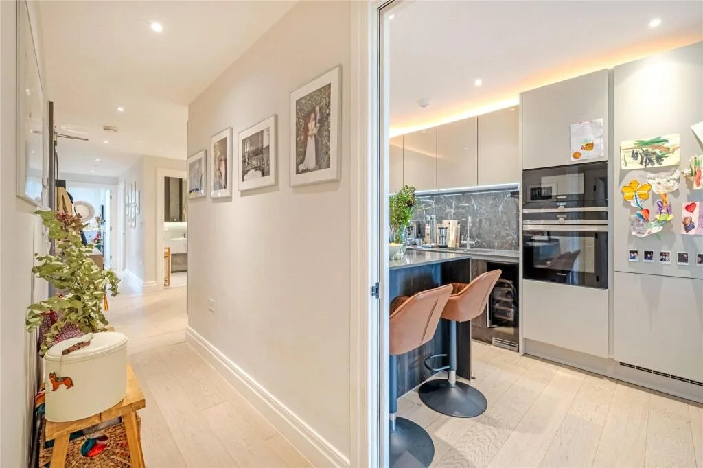 3 bedroom flat for rent
