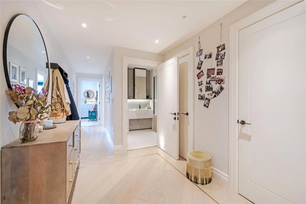 3 bedroom flat for rent
