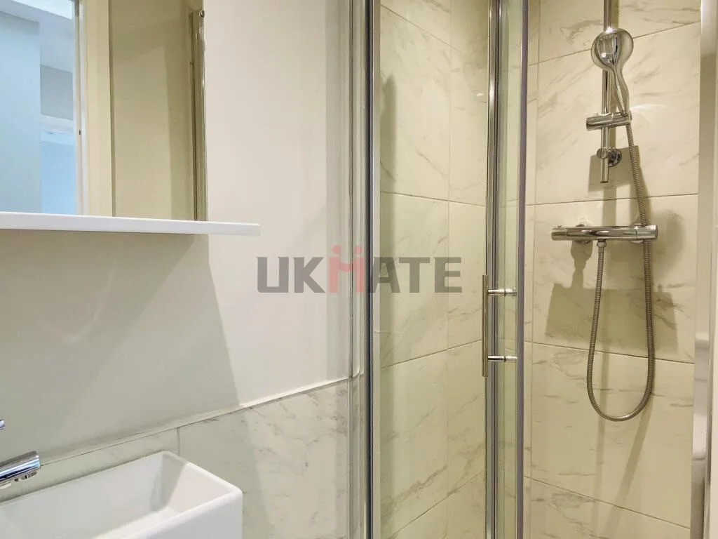 4 bedroom flat for rent