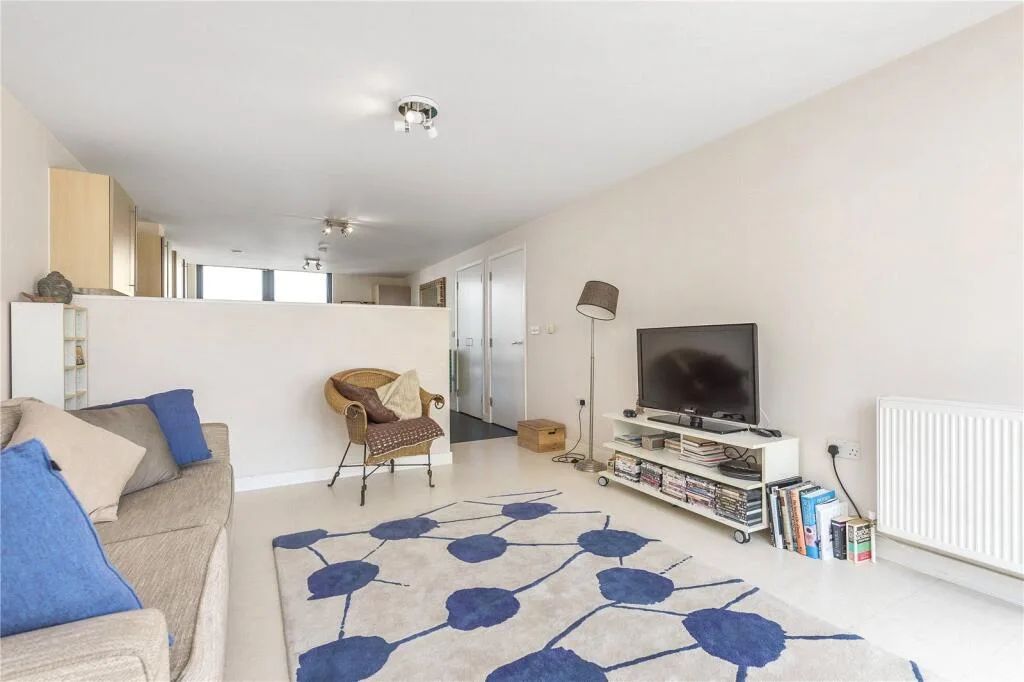 1 bedroom penthouse for rent