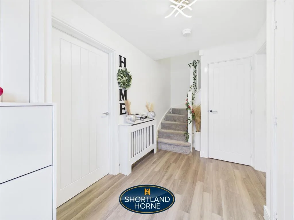 4 bedroom detached house for rent