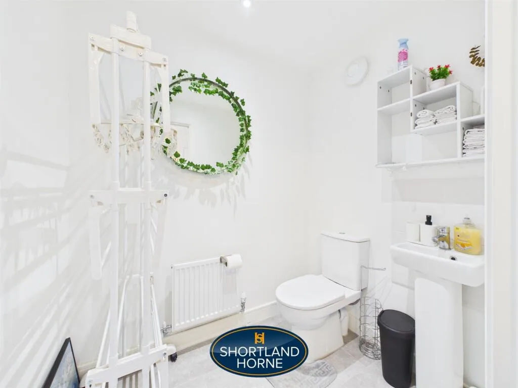 4 bedroom detached house for rent