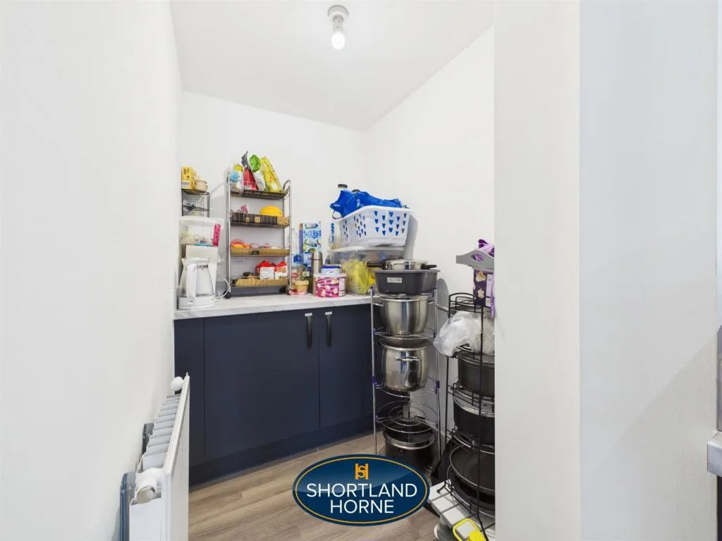 4 bedroom detached house for rent