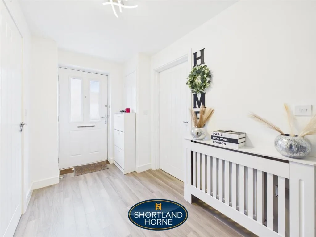 4 bedroom detached house for rent