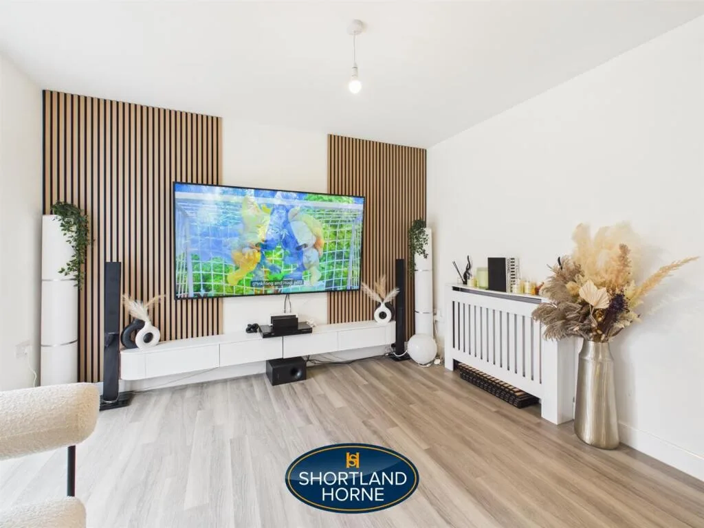 4 bedroom detached house for rent