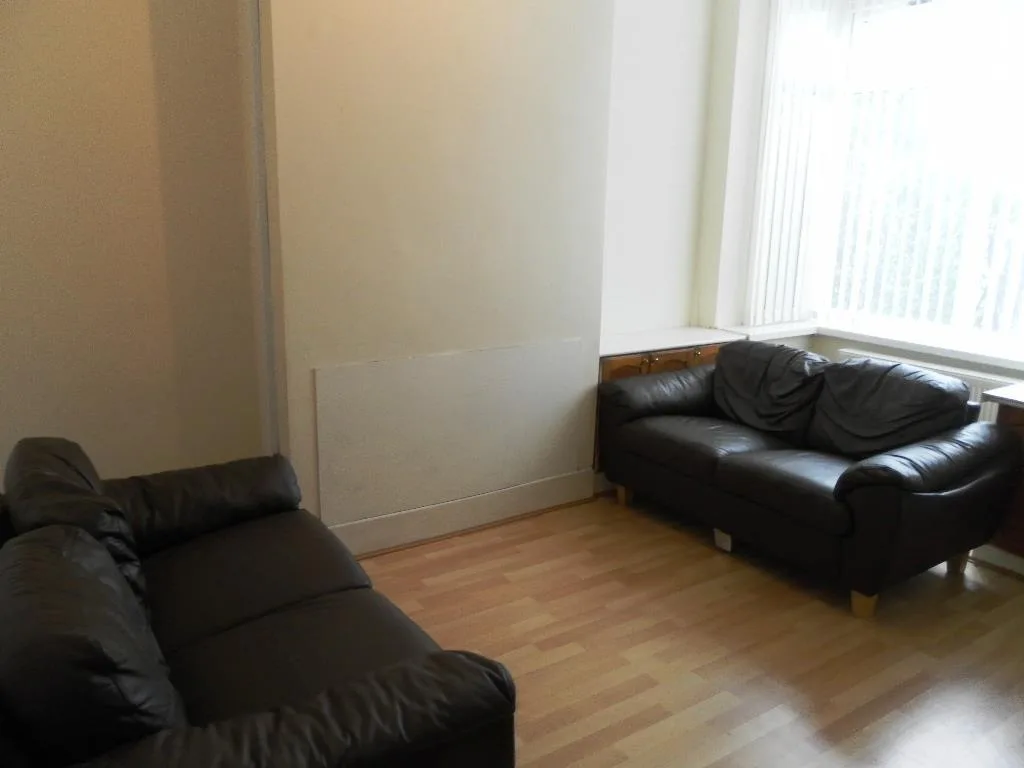 4 bedroom terraced house for rent