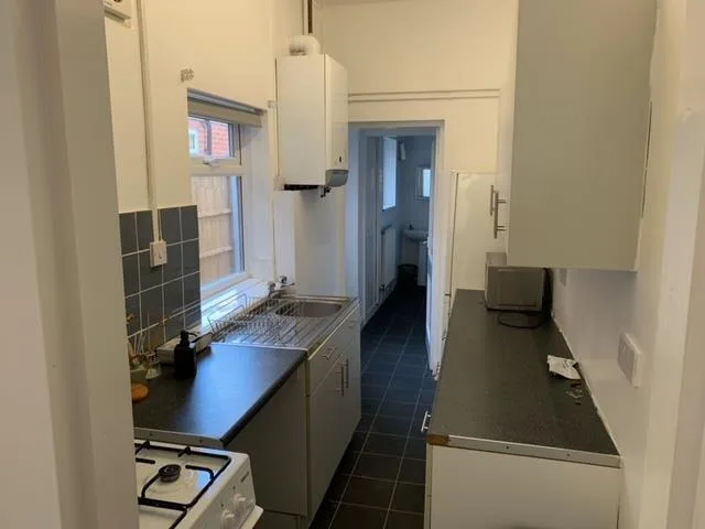 3 bedroom semi-detached house for rent