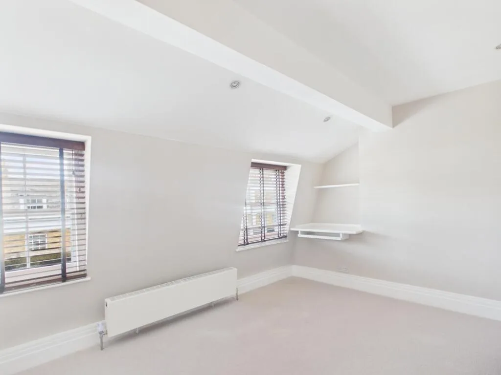 4 bedroom terraced house for rent
