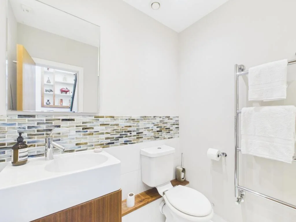 4 bedroom terraced house for rent