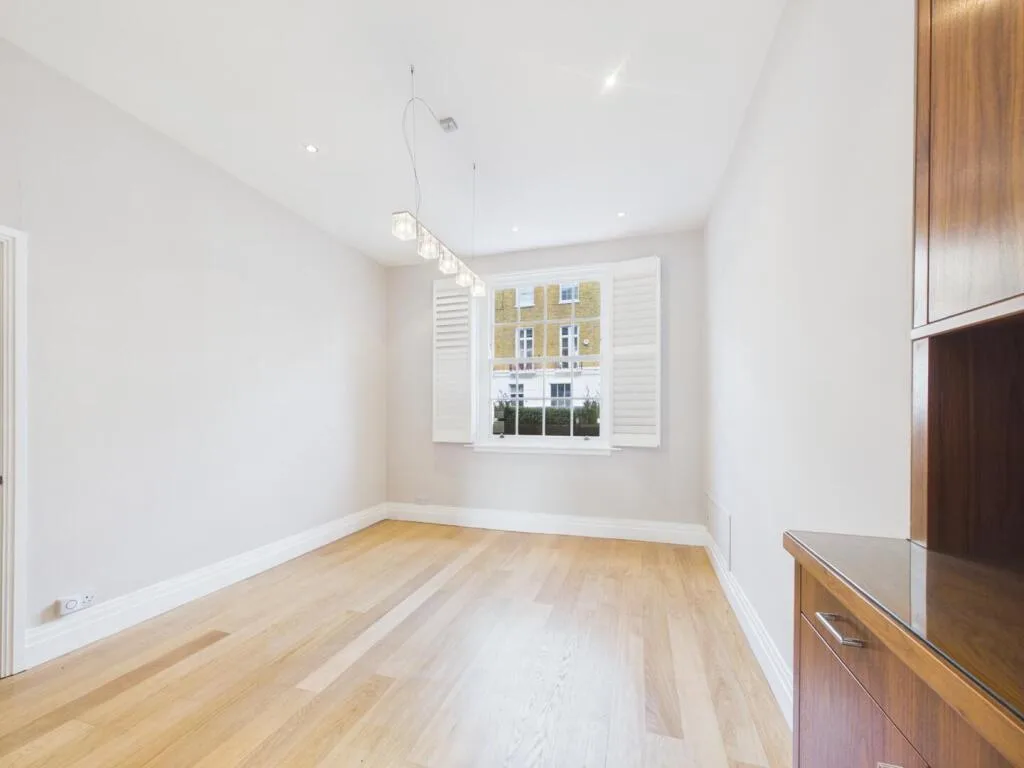 4 bedroom terraced house for rent