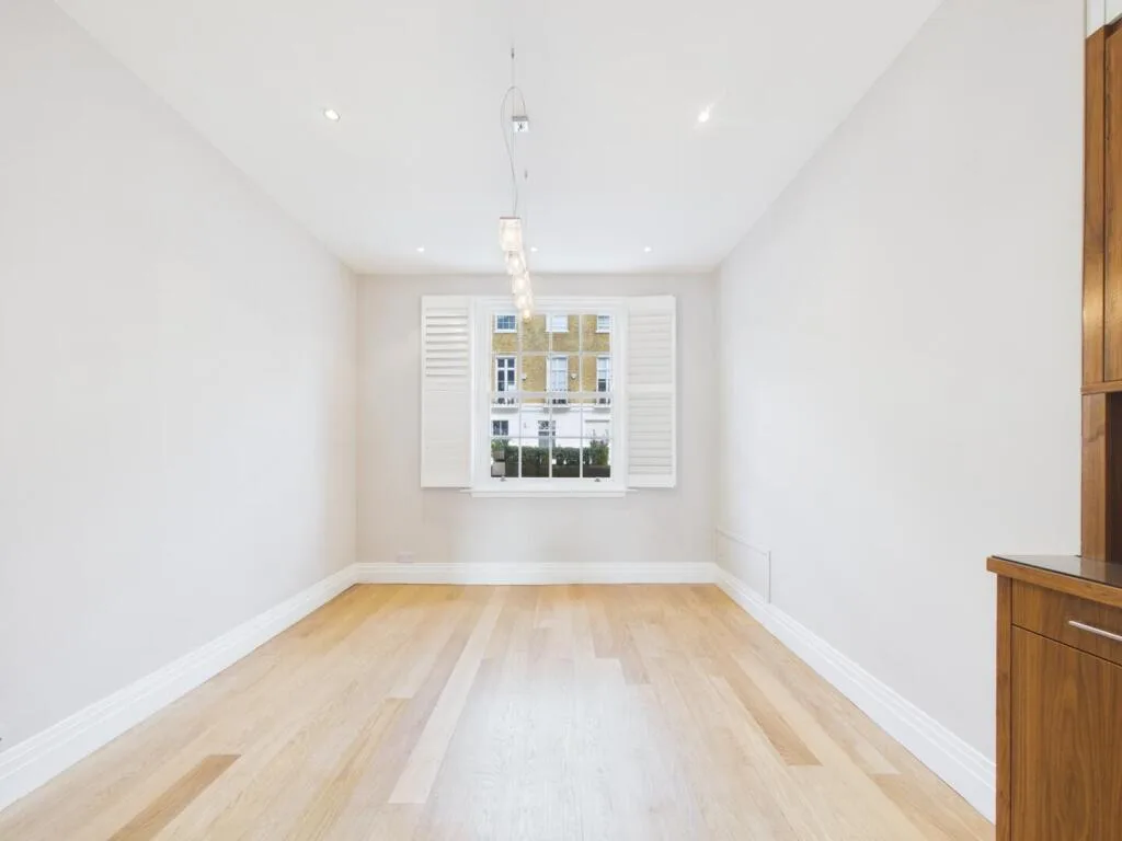 4 bedroom terraced house for rent