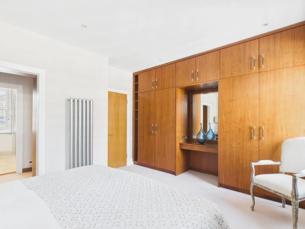 4 bedroom terraced house for rent