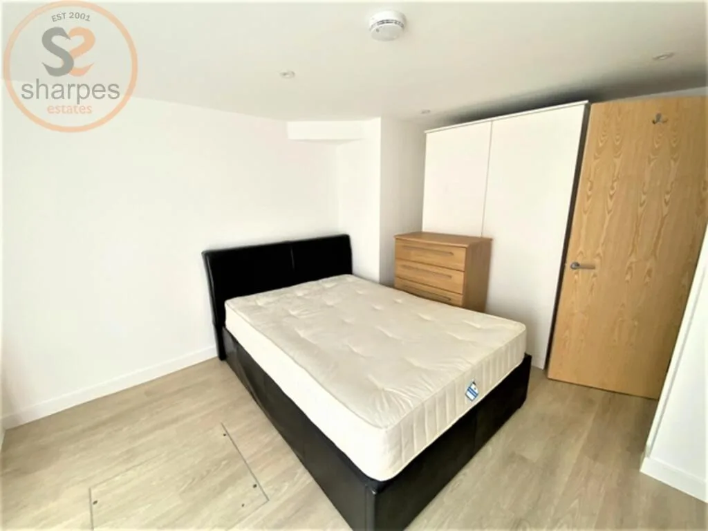 3 bedroom maisonette for rent