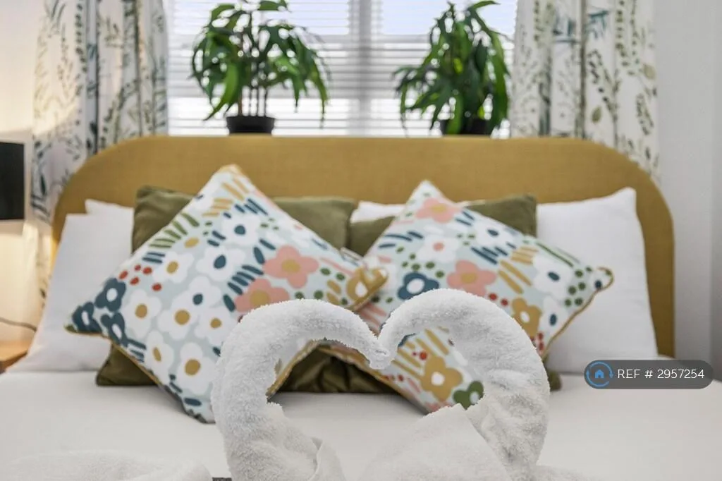 2 bedroom flat for rent