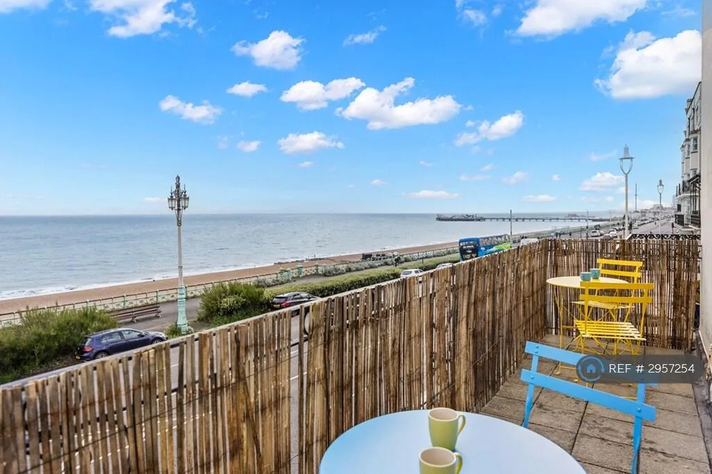 2 bedroom flat for rent