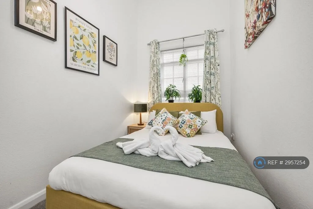 2 bedroom flat for rent