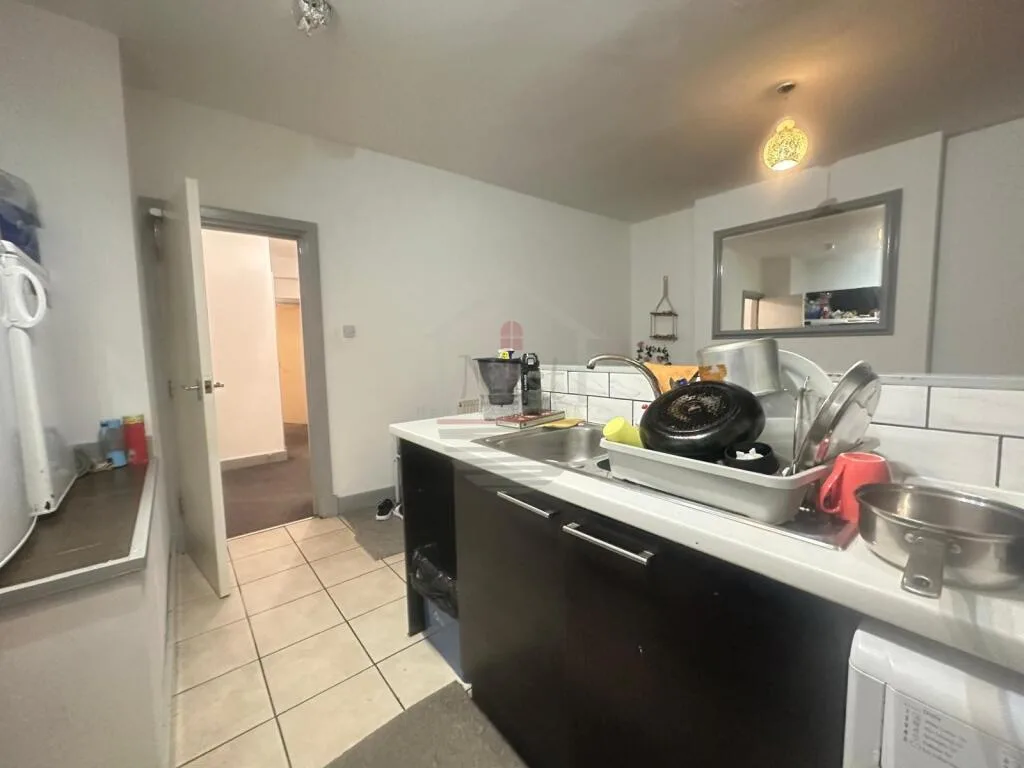 2 bedroom house for rent