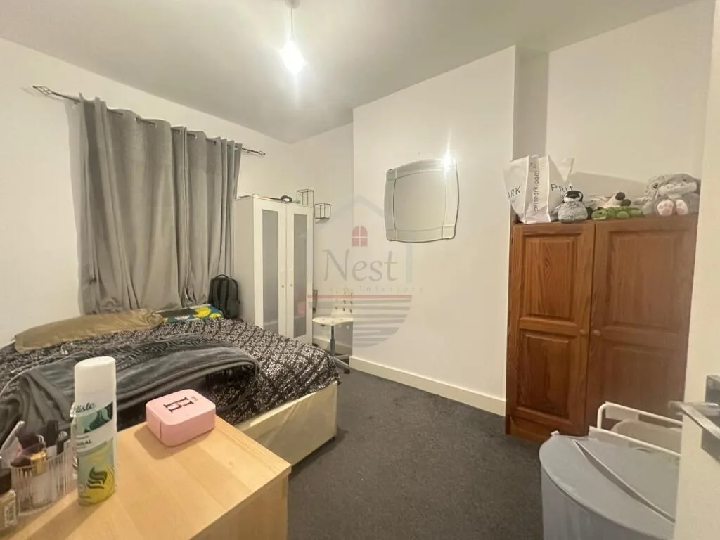 2 bedroom house for rent