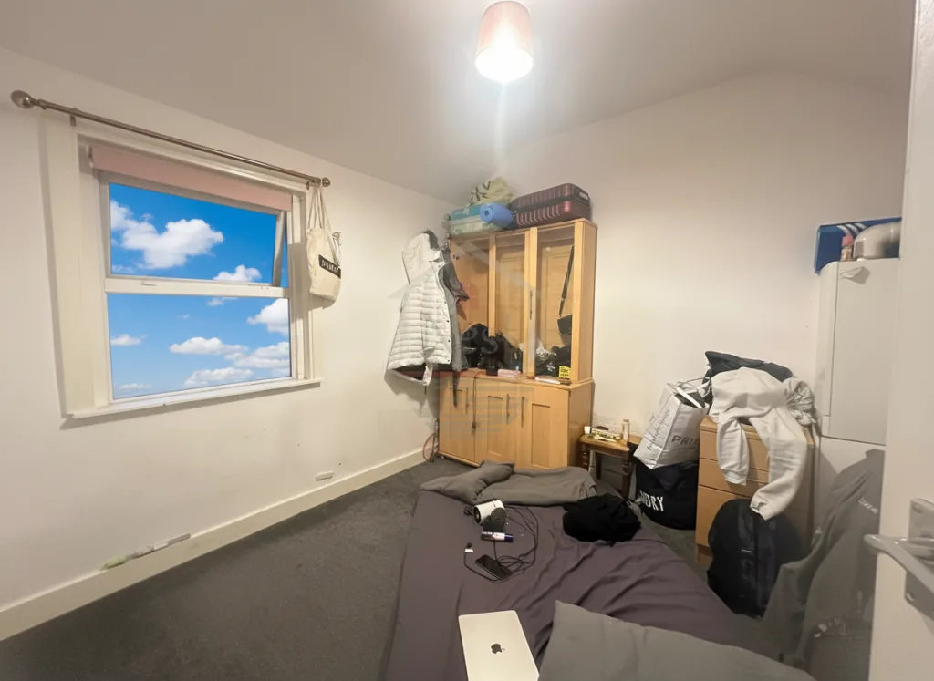 2 bedroom house for rent