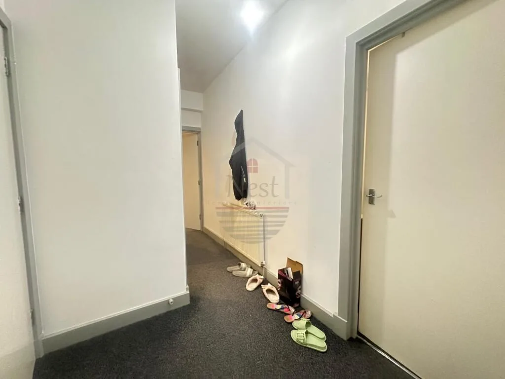 2 bedroom house for rent