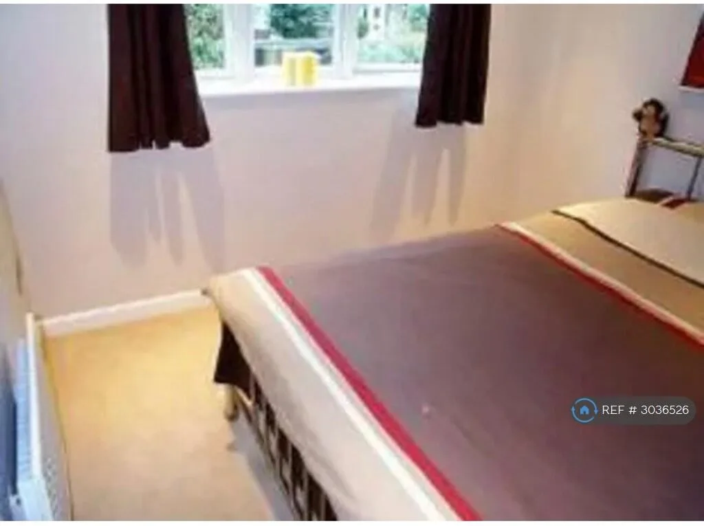 3 bedroom end of terrace house for rent