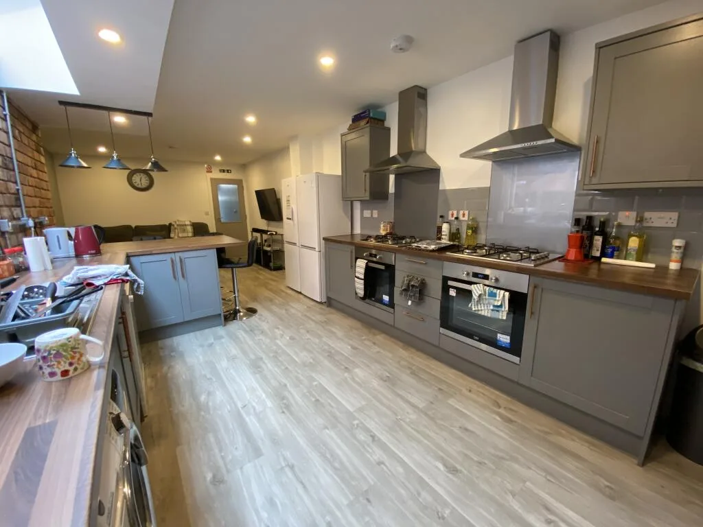 1 bedroom house for rent