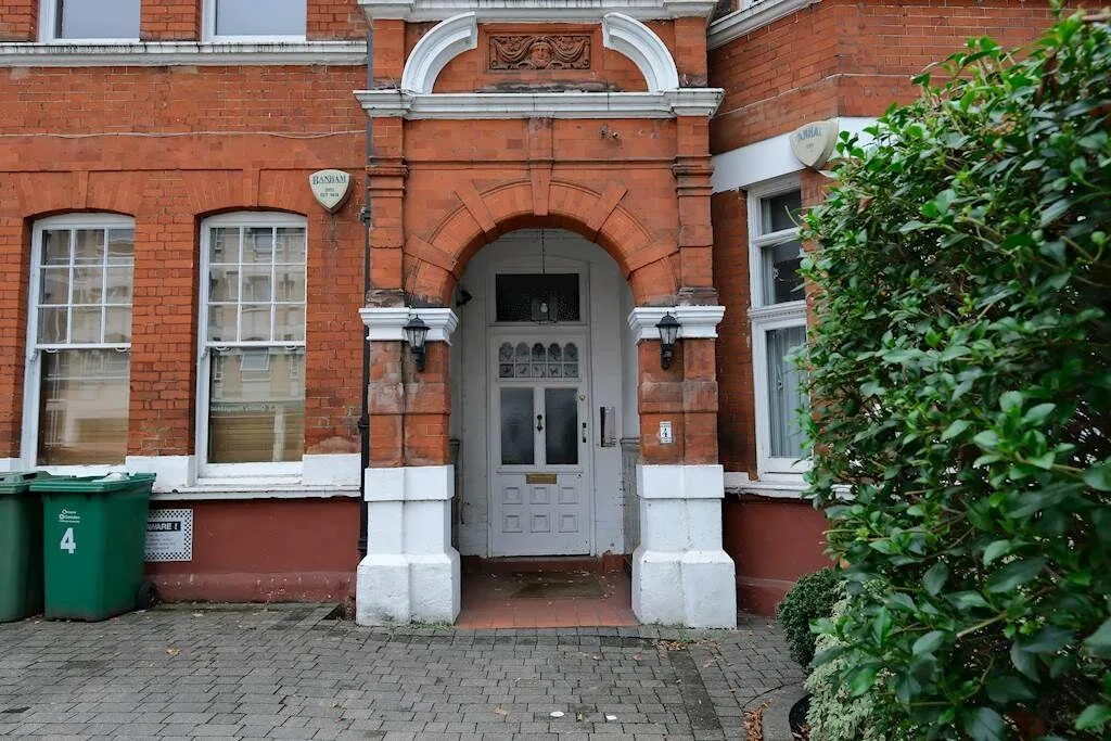 2 bedroom flat for rent