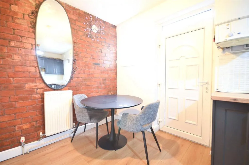 2 bedroom terraced house for rent
