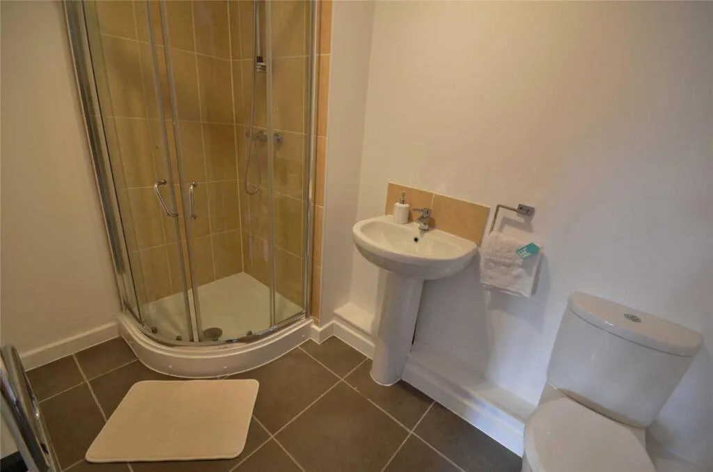 3 bedroom apartment for rent