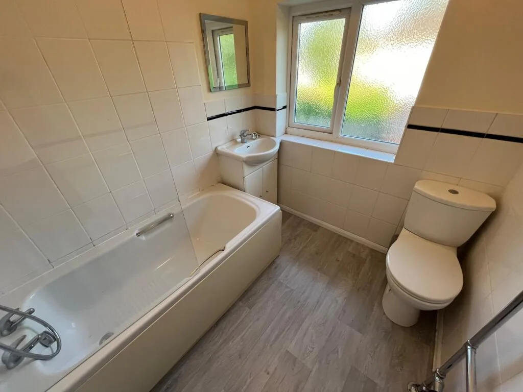 3 bedroom detached house for rent