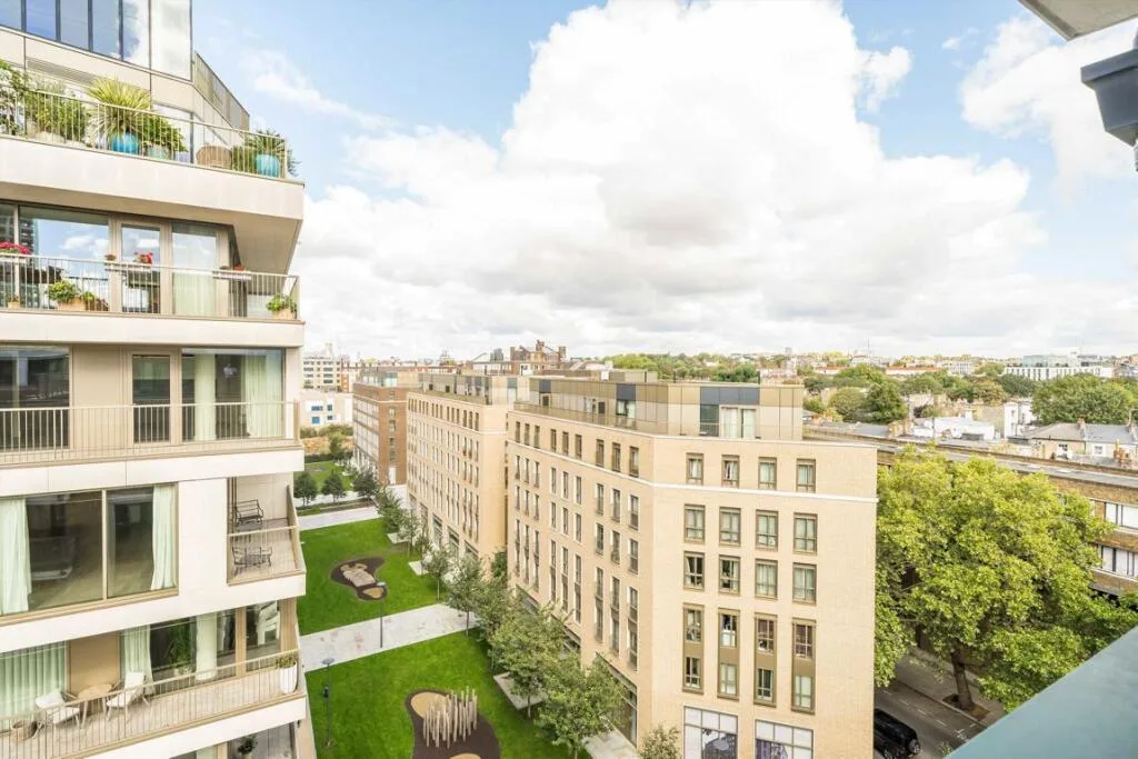 3 bedroom flat for rent