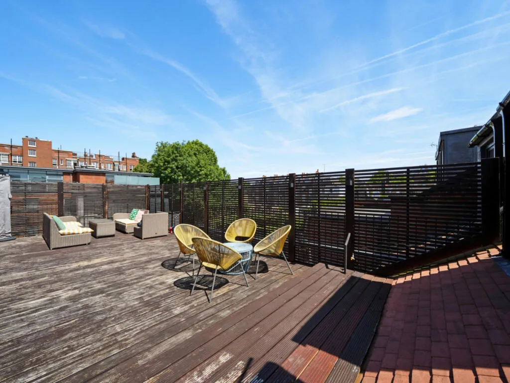 3 bedroom flat for rent